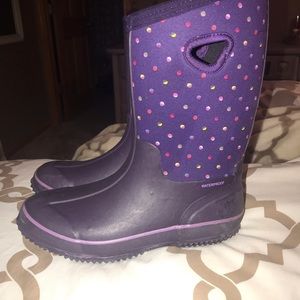 Cat and Jack purple waterproof boots brand new
